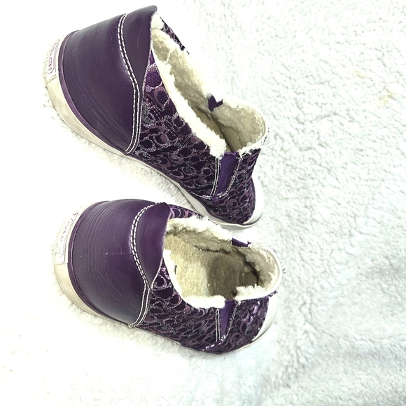 COACH Sherpa- Sz 8.5 Purple Logo Slip-On Sneaker- Shimmery w/Plenty of Life Left - Picture 9 of 9